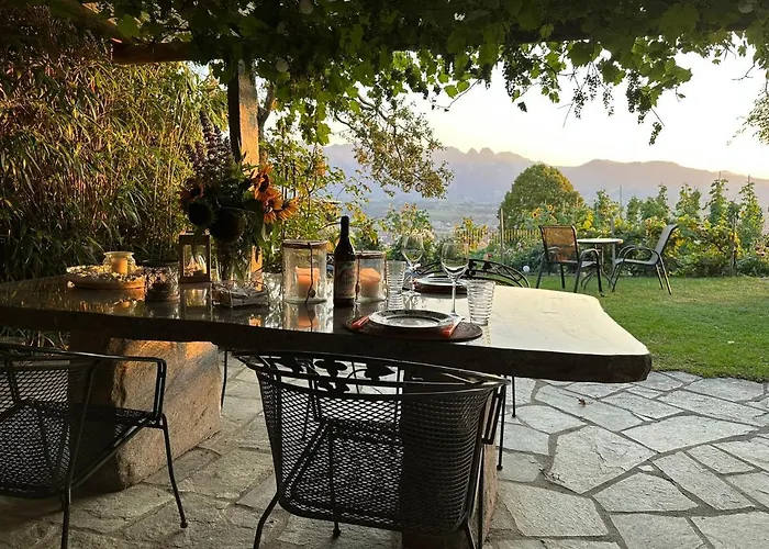 Hadassa Mutzli Apartament